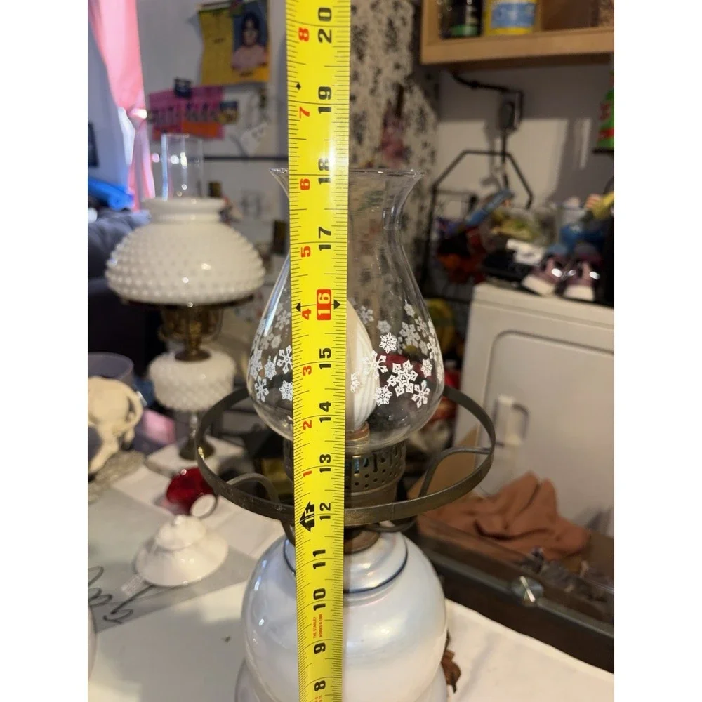 Vintage Gone With The Wind Electric Hurricane Lamp 18